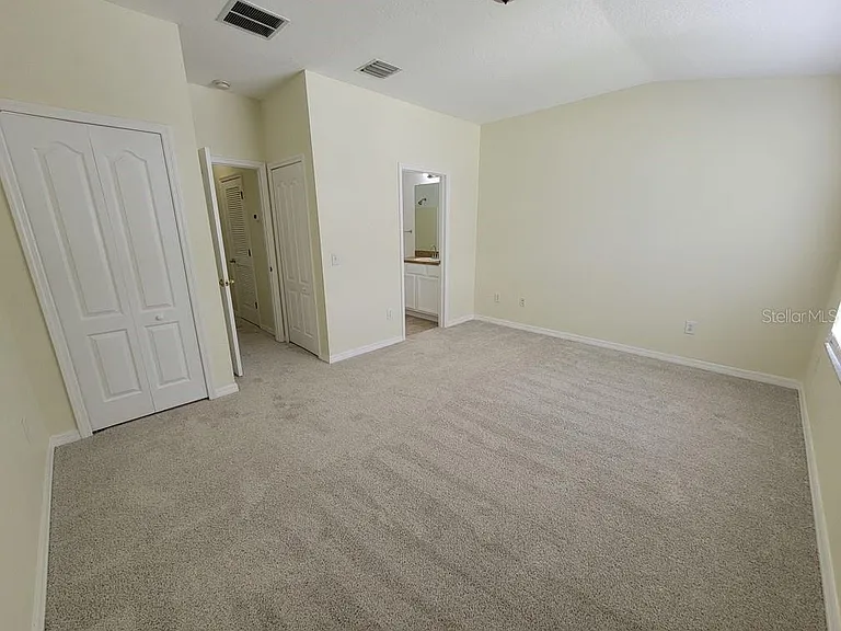 16414 Swan View Cir #16414 — Photo 16