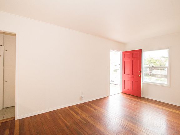 2nd image of 4428-4430 Haines St #1475-1477