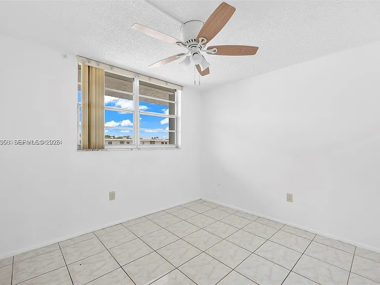 14185 SW 87th St #A-305 — Photo 16