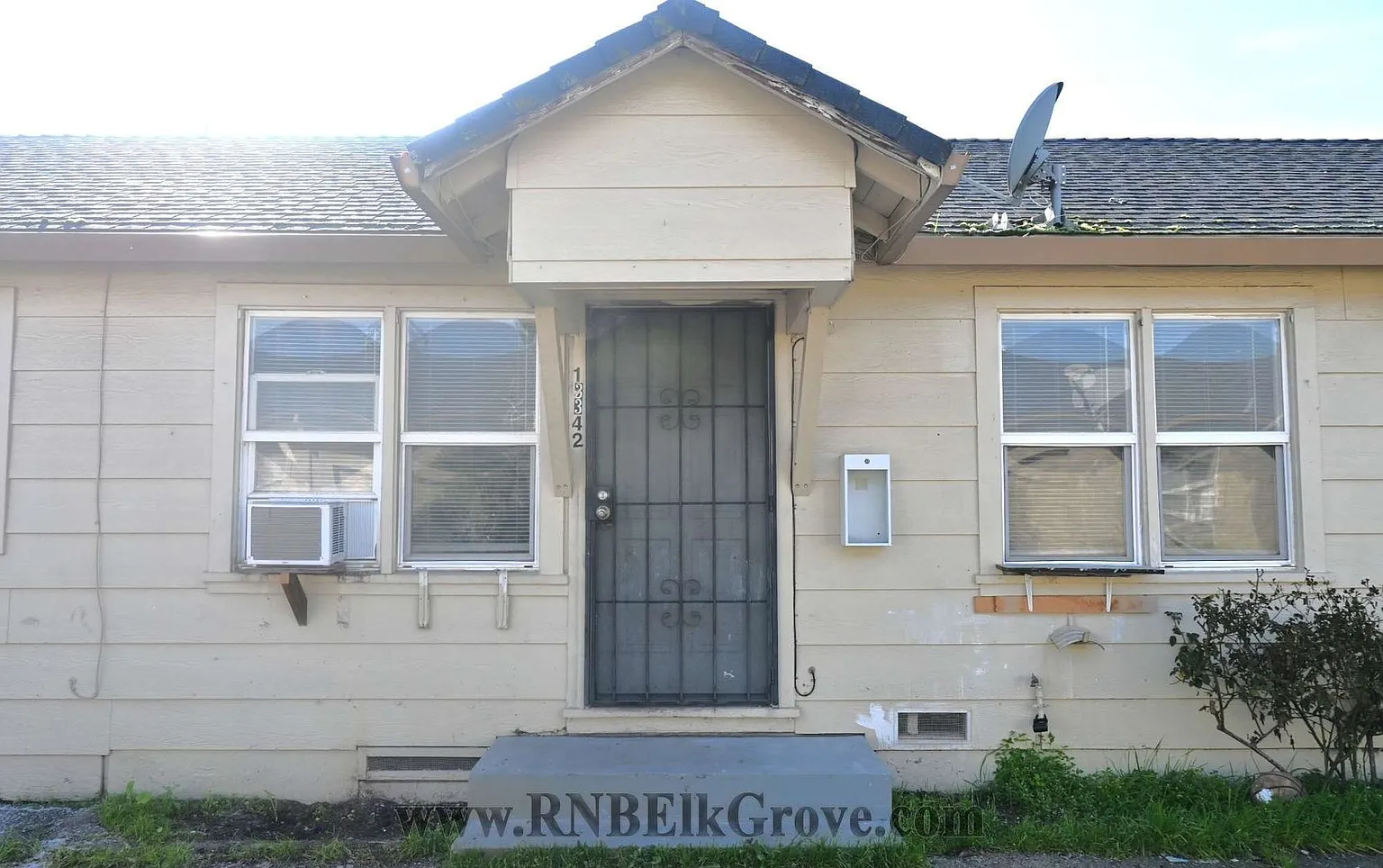 13342 E Church St photo 1