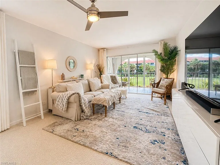 1056 Forest Lakes Dr #A201 — Photo 5