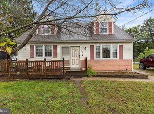 22 Castle Ct, Pemberton, NJ 08068