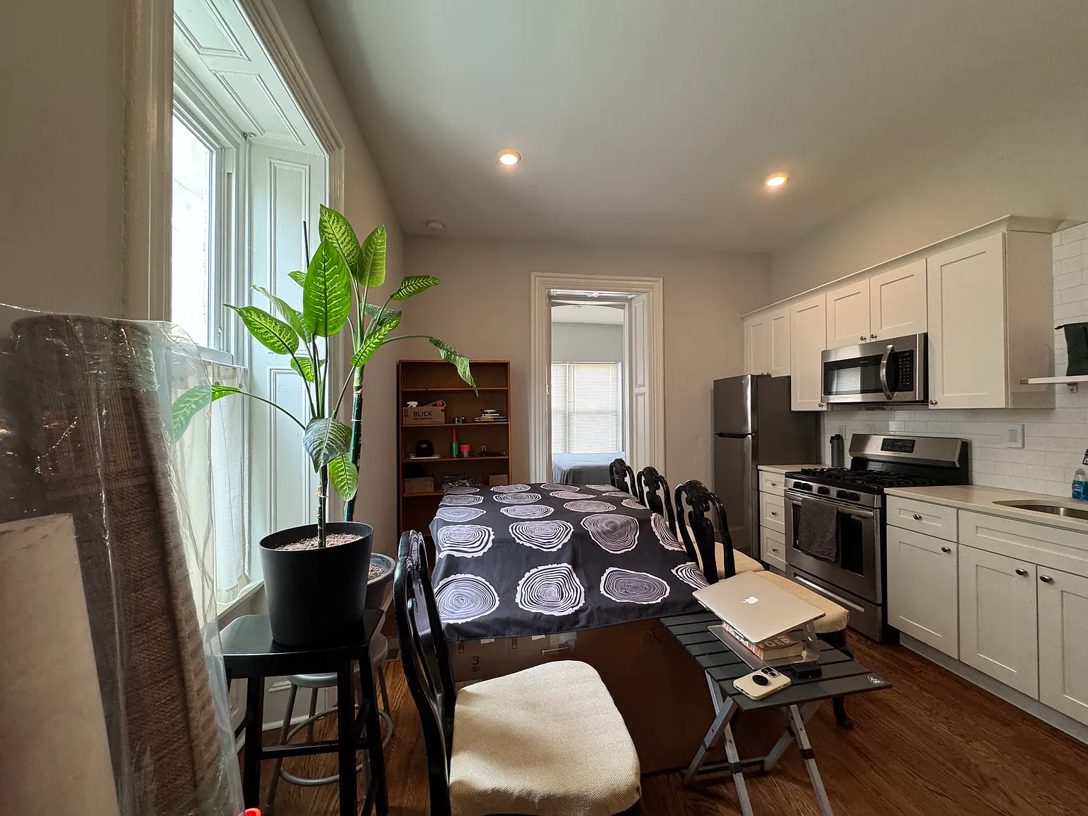 1 bed, 525 sqft, $1,245 — Photo 3