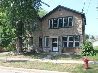 328 2nd St, Menasha, WI 54952