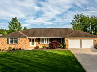 855 Sugar Maple Ln, Harrisonburg, VA 22801