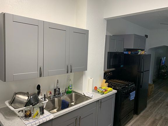 5th image of 617-619 S Jefferson St #617