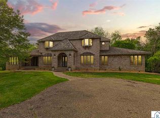101 Pohl Rd, Mankato, MN 56001