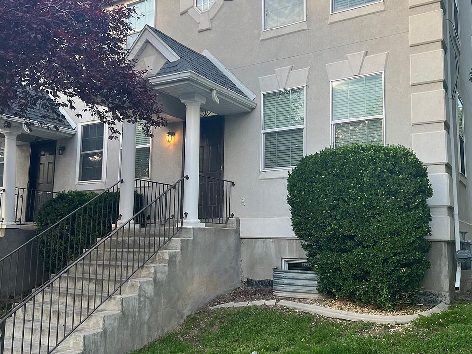 1st image of 1947 S Columbia Ln APT 11