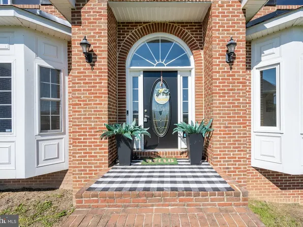 3535 Kabletown Rd, Charles Town, WV 25414