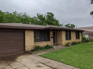 301 E Randol Mill Rd, Arlington, TX 76011