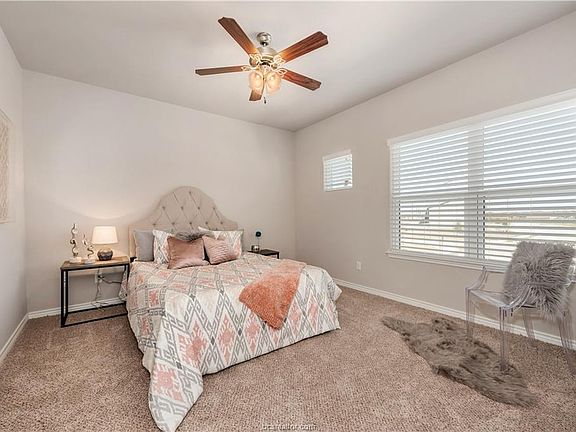 4th image of 513 Hayes Ln