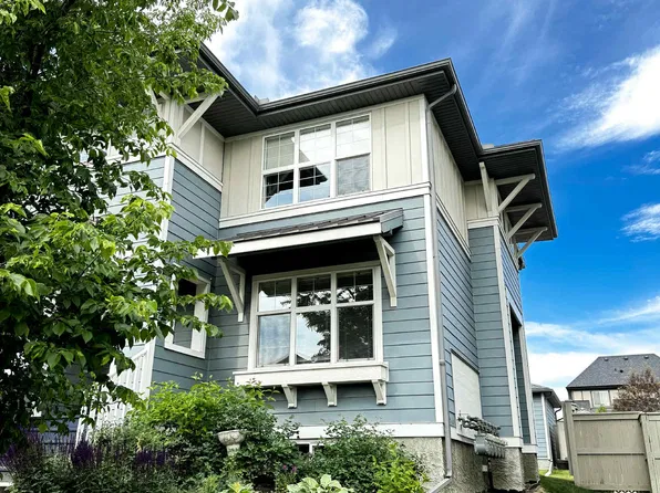 63 Marine Dr SE, Calgary, AB T3M 1V9