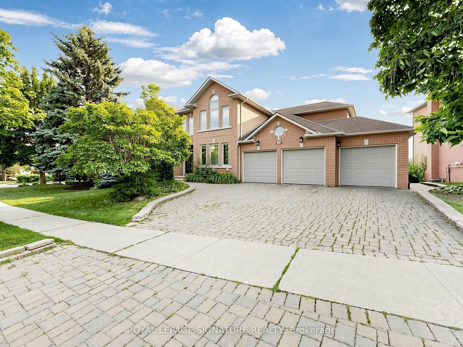 4 bed, $7,000 — Photo 1