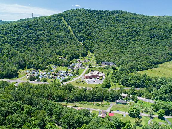 4th image of 25404 Sisler Hill Rd