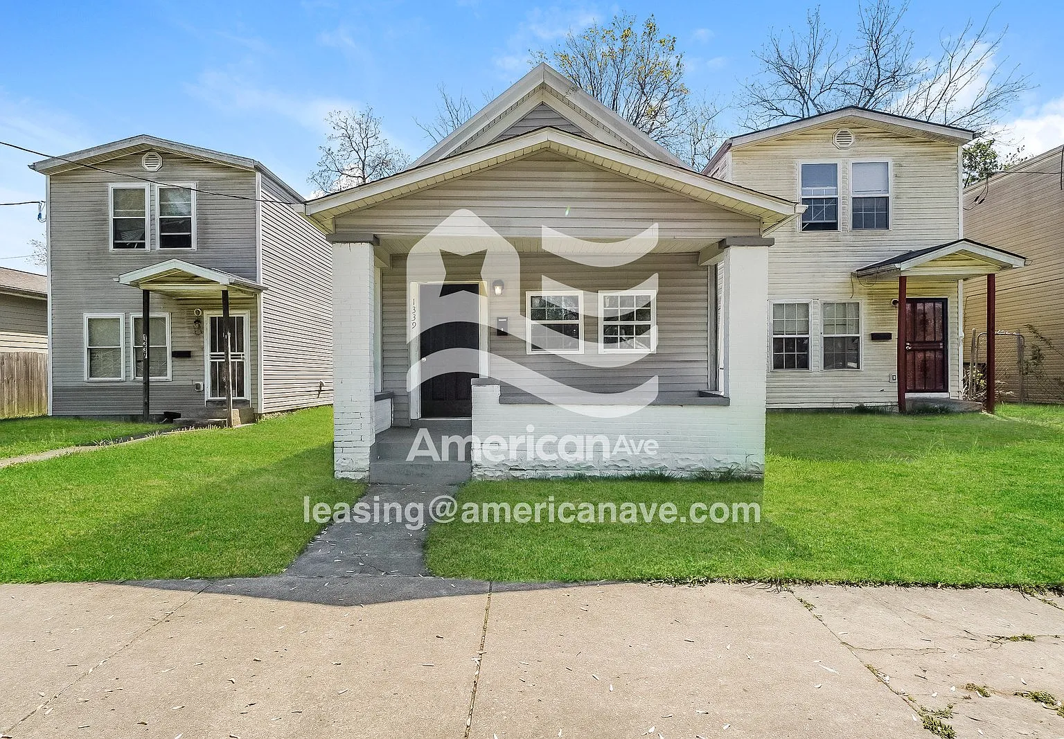 2 bed, 1.5 bath, 968 sqft, $770 — Photo 1