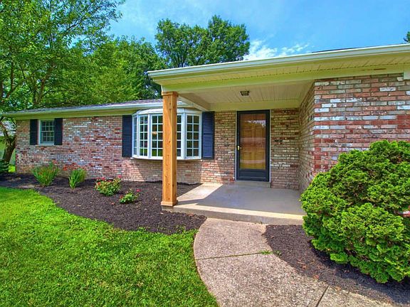 2nd image of 5813 Karen Ln