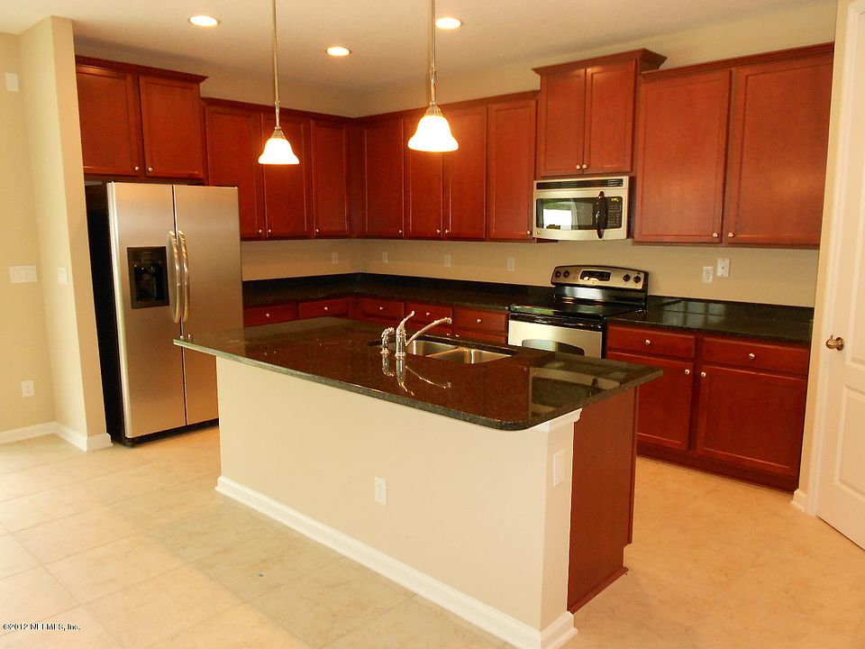 2nd image of 11927 WYNNFIELD LAKES Circle #166