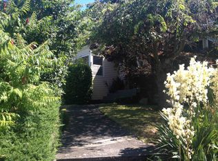 6202 26th Ave NE, Seattle, WA 98115