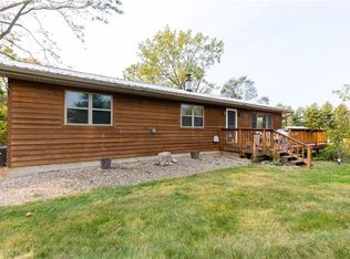 914 W 8th St, Madrid, IA 50156