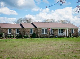 10394 Highway 75, Russellville, AL 35654
