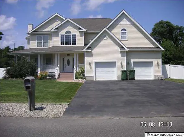 528 Vanderbilt Avenue, Bayville, NJ 08721