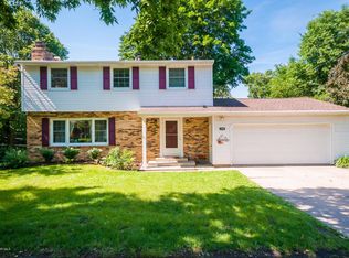 730 Northern Heights Dr NE, Rochester, MN 55906