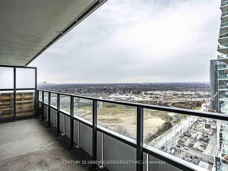 30 Shore Breeze Dr #2614 — Photo 15