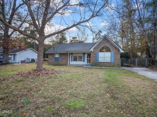 57 Burlington Cir, Beaufort, SC 29906