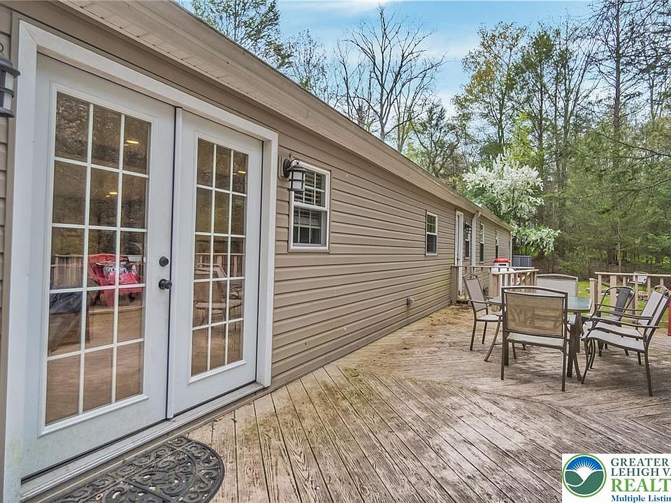 728 Dotters Corner Rd, Kunkletown, PA 18058 | Zillow