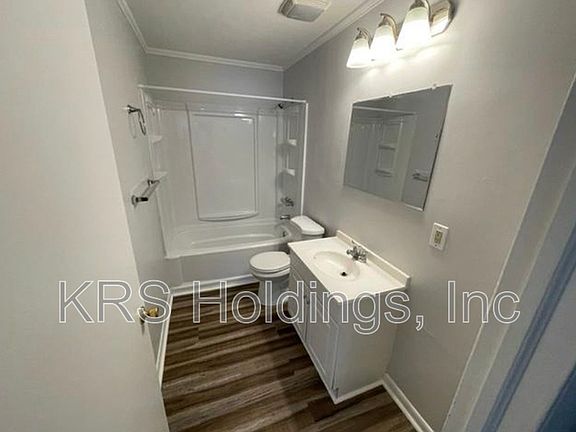 4th image of 1301 Grimes Rd