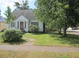 732 12th Ave, Two Harbors, MN 55616
