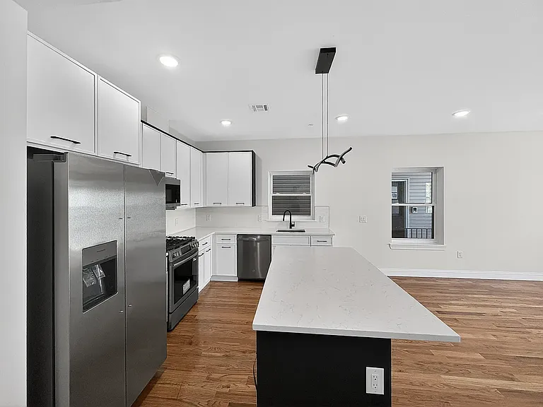 266 Hunterdon St #3 — Photo 21