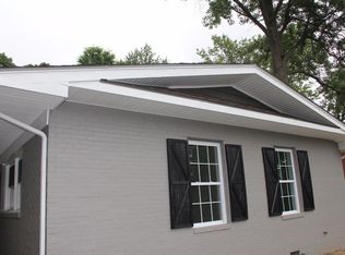 2421 Tulsa Rd, Lexington, KY 40503