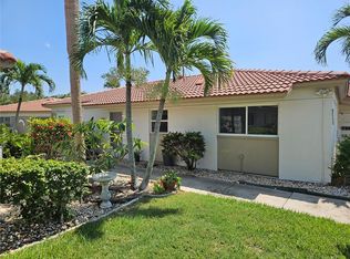 179 Vista Hermosa Cir #17-B, Sarasota, FL 34242