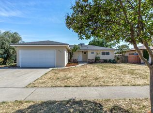 4328 E Austin Way, Fresno, CA 93726
