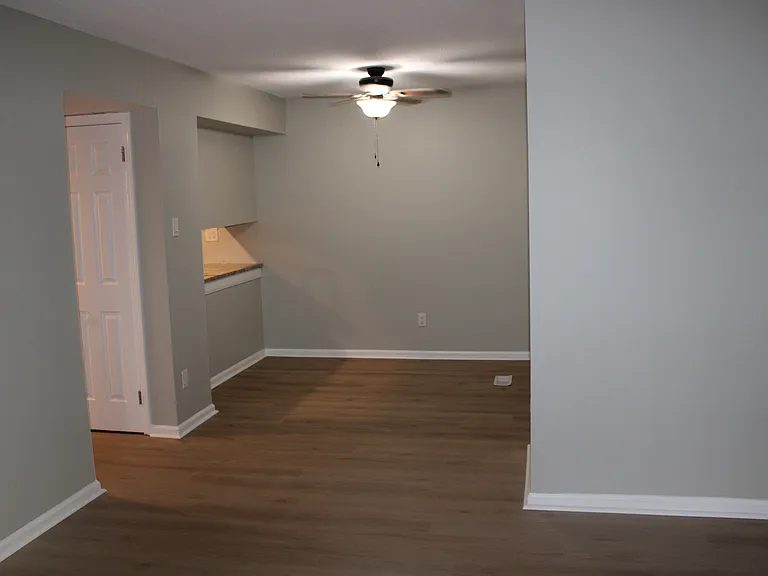 168 Oberlin Ter — Photo 13