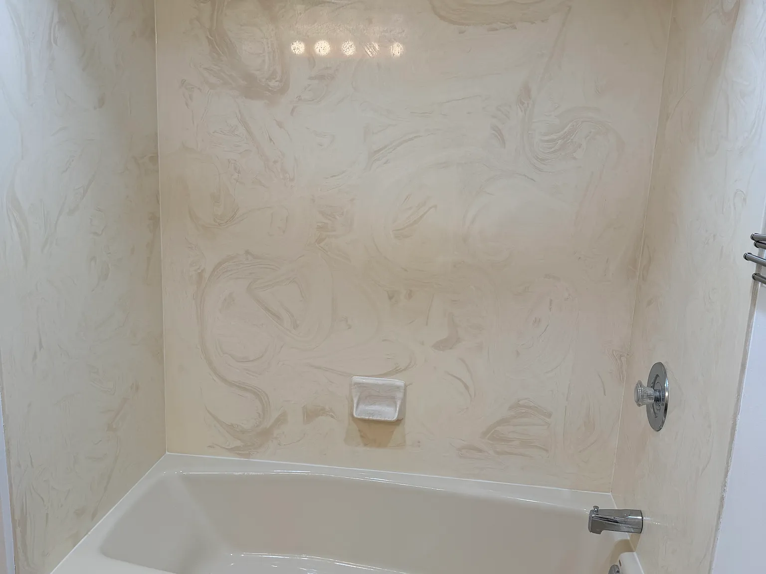 3 bed, 1100 sqft, $1,750 — Photo 4