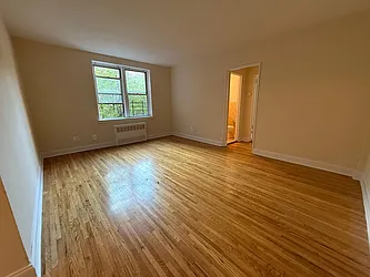 143-40 41st Avenue, #3E