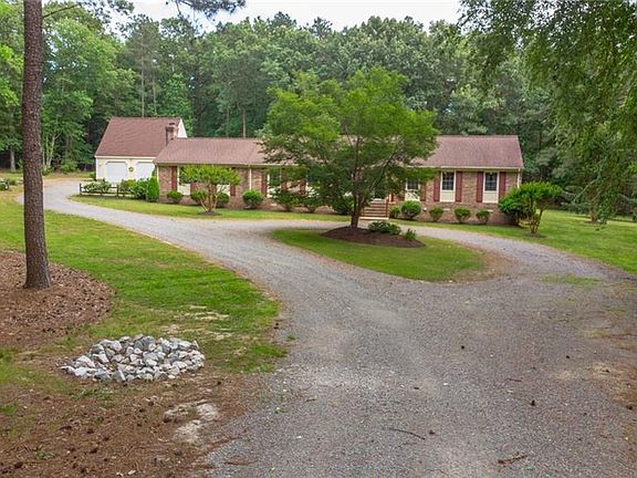 4th image of 13021 Beaver Glen Dr