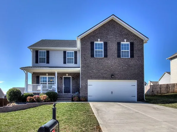2735 Southwinds Cir, Sevierville, TN 37876