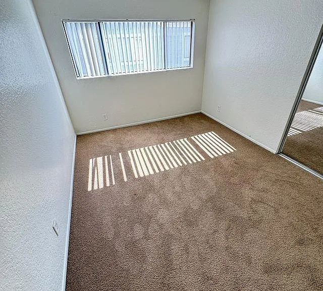 18144 Burbank Blvd #203 — Photo 24