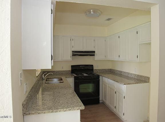 4th image of 1030 Bonnymede Dr