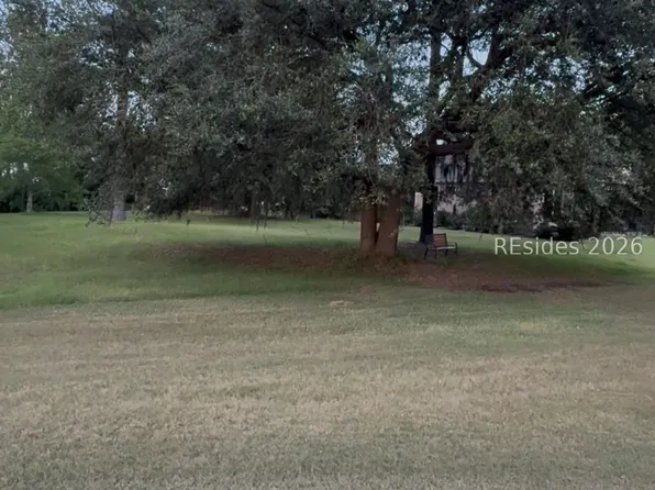 12 Marchmont Ave, Bluffton, SC 29910