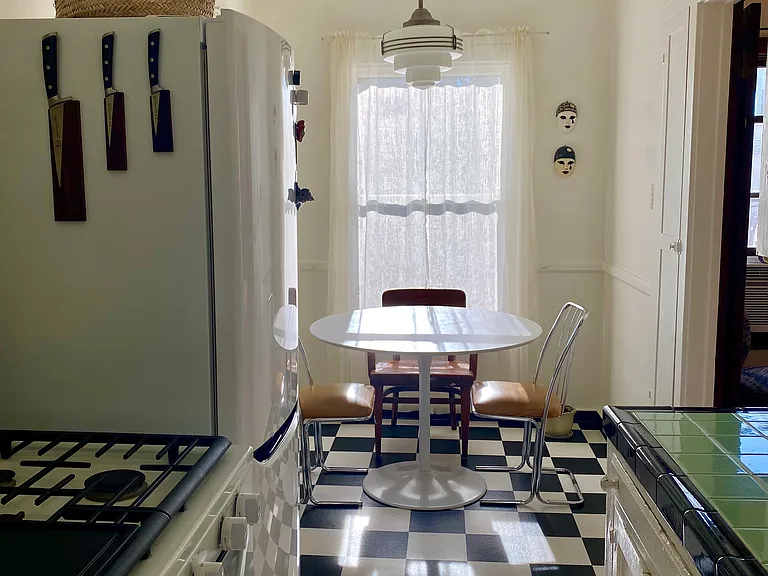 1814 N Normandie Ave #108 — Photo 10