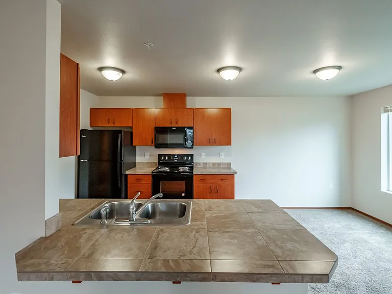 Aspen Place Apartments — Photo 122