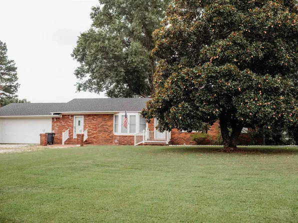 1290 W North St, Piggott, AR 72454