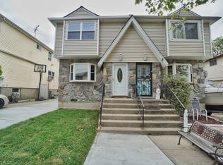 396 Bartlett Ave, Staten Island, NY