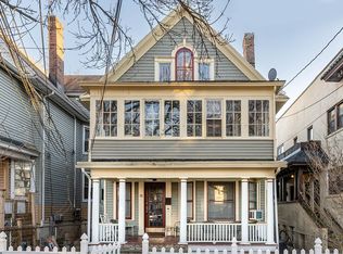 18 Egmont Pl, Staten Island, NY 10301