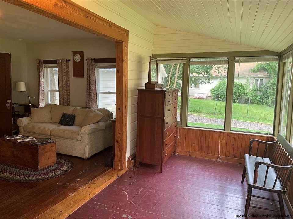 130 Esopus Creek Rd, Saugerties, NY 12477 Zillow