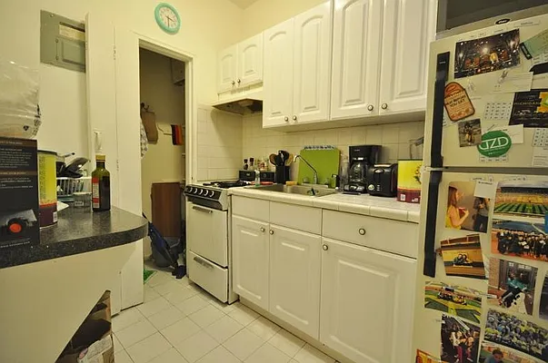 Rented by Keller Williams NYC | media 32